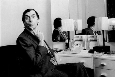 larry-grayson.jpg