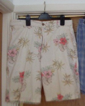 floral shorts.jpg