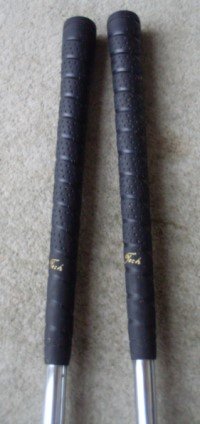 pinseeker grips.jpg pinseeker grips.jpg