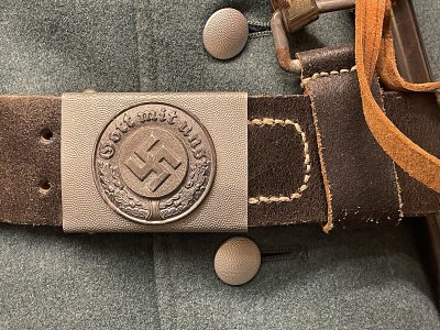 Nazi_Germany_Police_(Ordnungzpolizei)_Uniform_Enlisted_belt_buckle_(Koppelschloss)_Swastika_Go...jpg Nazi_Germany_Police_(Ordnungzpolizei)_Uniform_Enlisted_belt_buckle_(Koppelschloss)_Swastika_Go...jpg